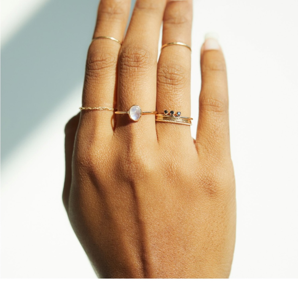 14k Solid Gold Moonstone Ring - image 5